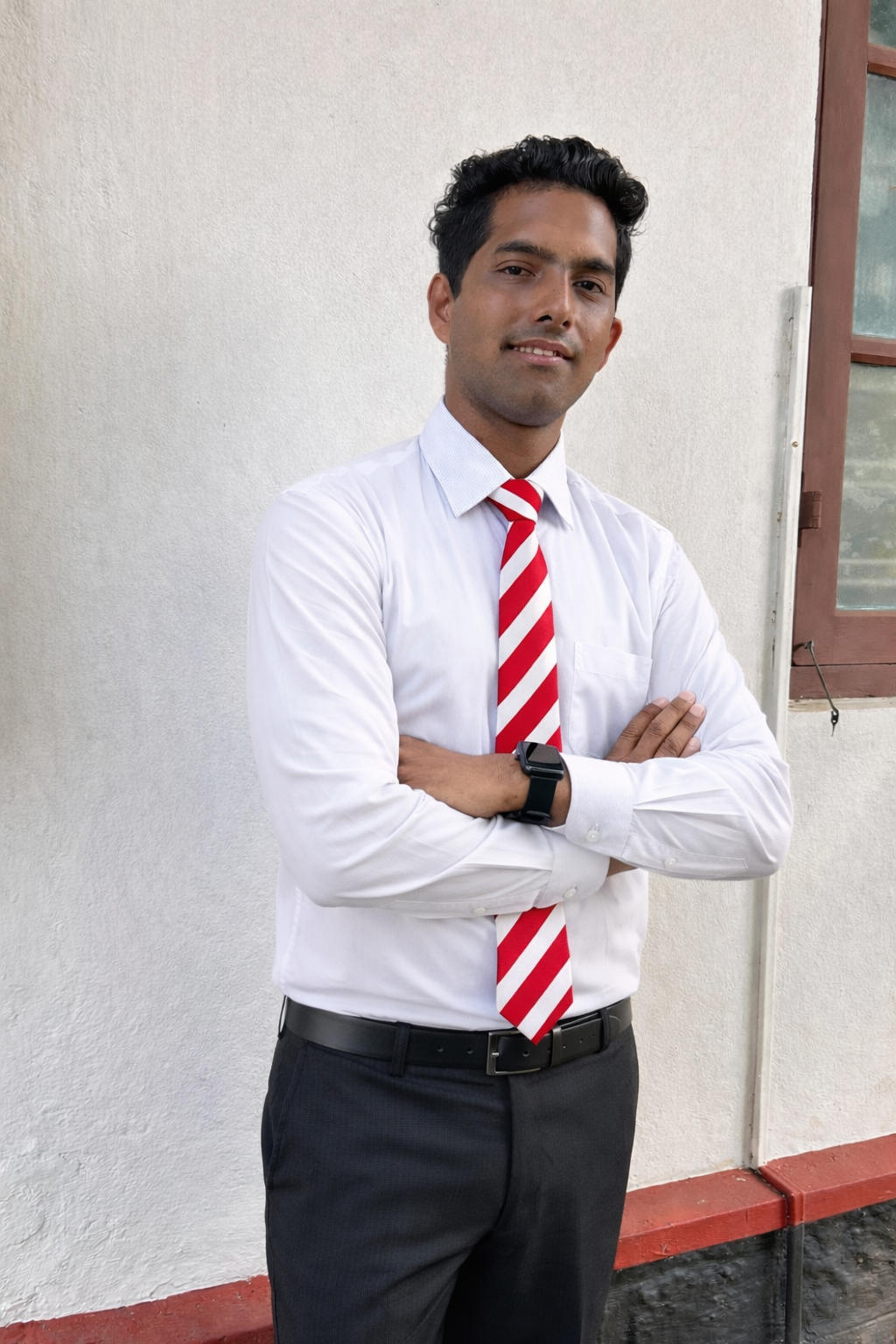 Dr. Michael Thompson - Head Leader